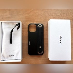 NWT Idunnor black leather case, brand new for IPhone 13 Pro Max
